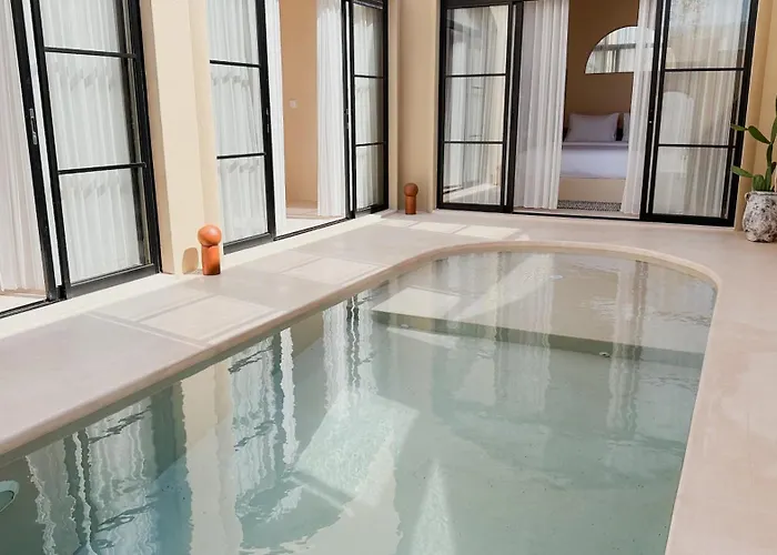 Villa Ungasan Close To Gwk With Private Pool Jimbaran (Bali)